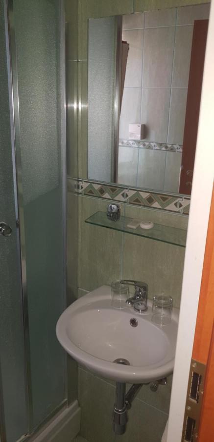 Klet Jana Bed & Breakfast Jastrebarsko Ngoại thất bức ảnh